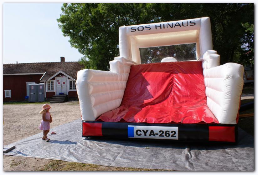 802x537 pixels (76K)